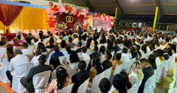 A Prefeitura realiza Casamento Comunitário